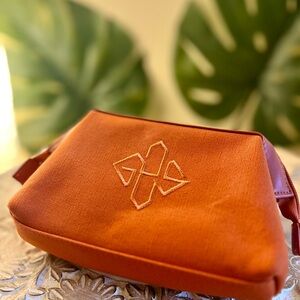 ANA business class amenity kit-Brand New